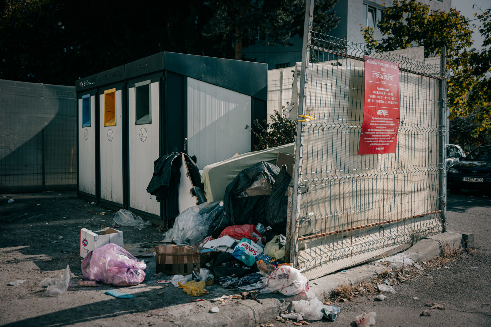 Poza produs Concurs foto: OBIECTIV: Câmpina Curată